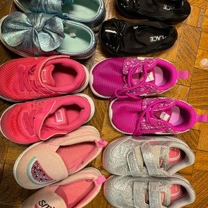 Size 6 girls shoes